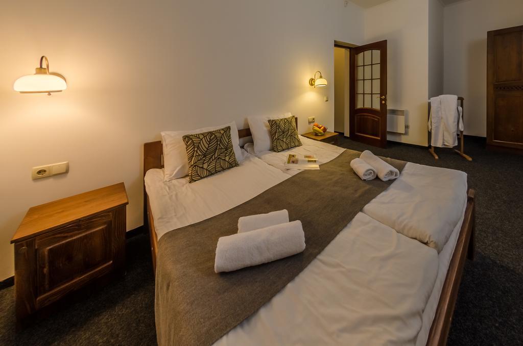 Отель Zimasnow Ski & Spa Club Буковель Экстерьер фото