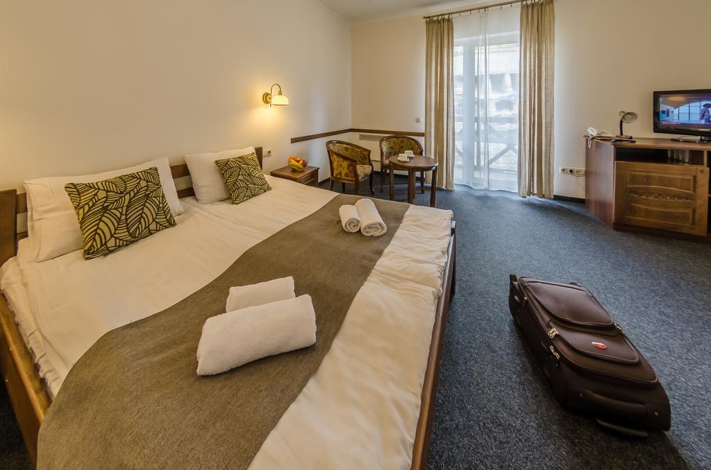 Zimasnow Ski & Spa Club Буковель Экстерьер фото